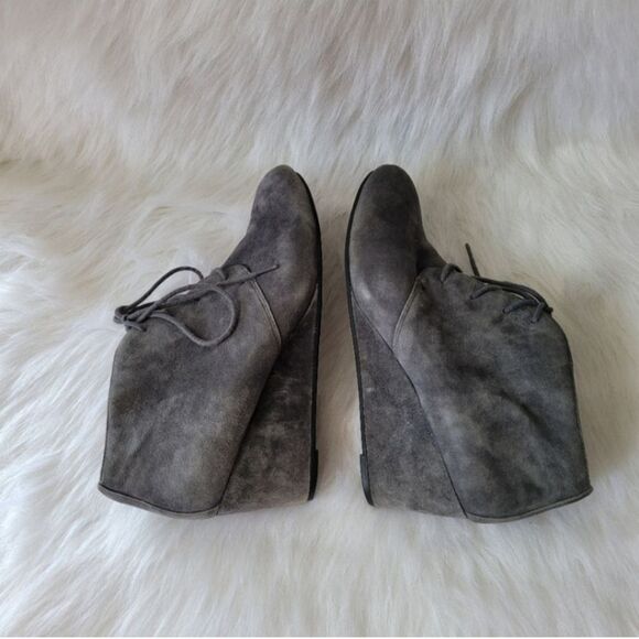 Vionic Becca Grey Suede Wedge Ankle Boots Size 10 - Picture 5 of 7